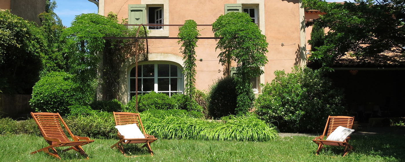 Mas-du-Luberon-1400x560