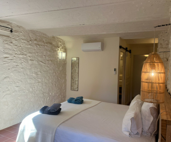 chambre climatisée en pierre
